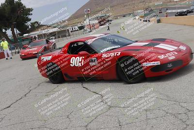 media/Jun-01-2025-CalClub SCCA (Sun) [[eae223c5dd]]/Around pit/